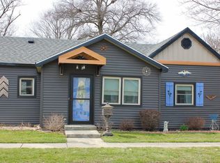 143 N Union St, Crown Point, IN 46307