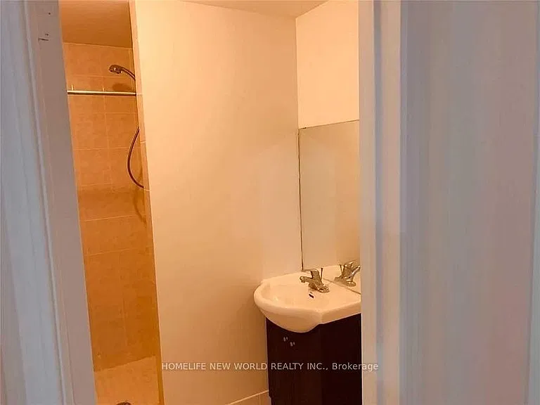 30 Rural Ave #BASEMENT — Photo 5
