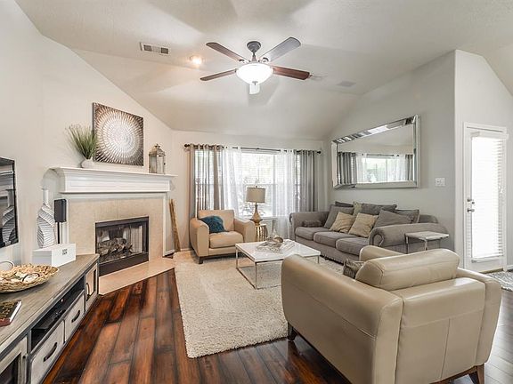 5th image of 18222 Cypress Stone Ln