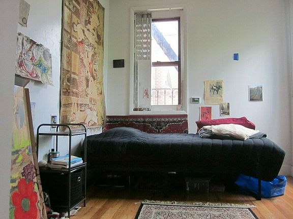 4th image of 756 Marcy Ave #3F