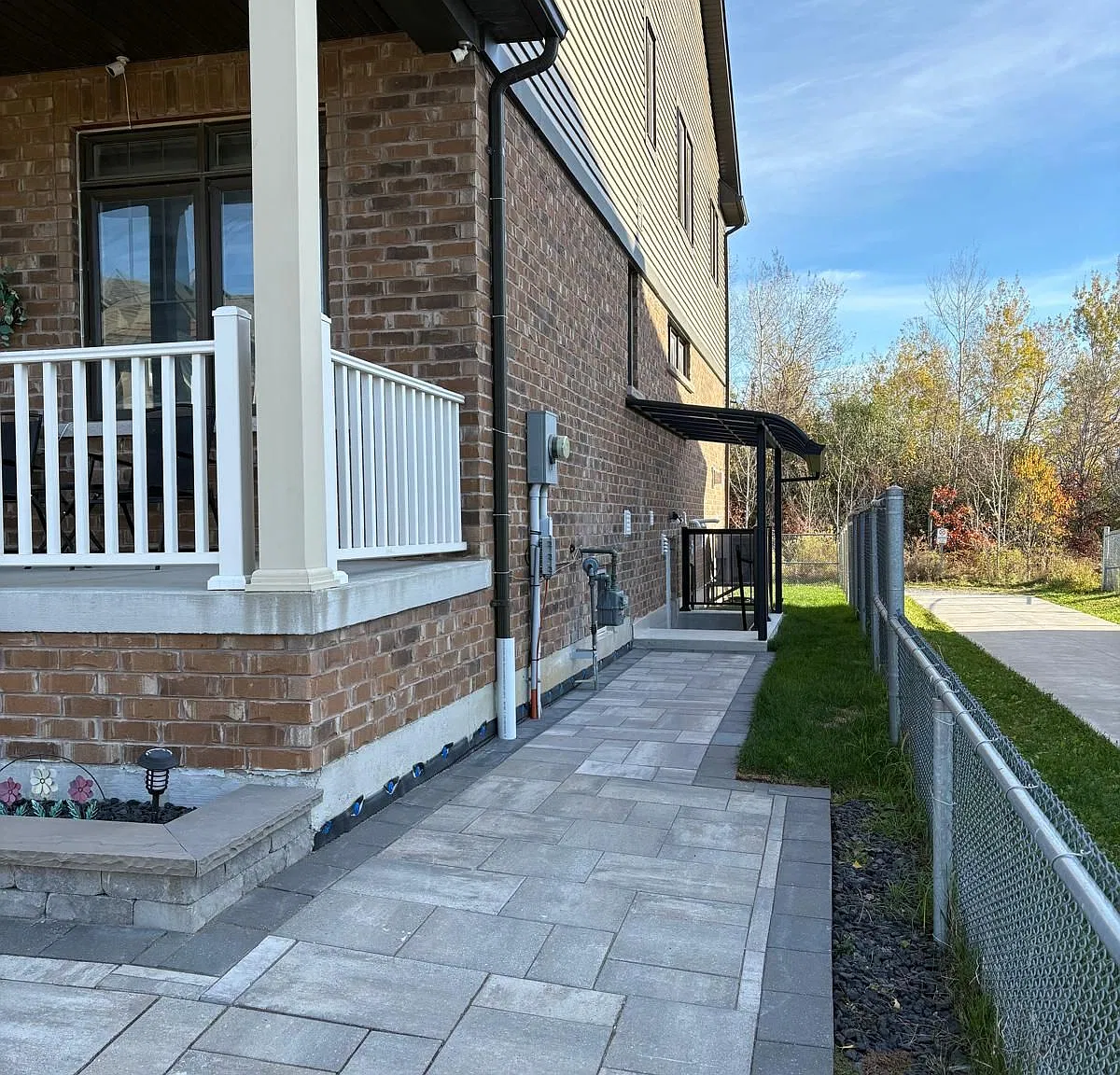 2 bed, $2,100 — Photo 2