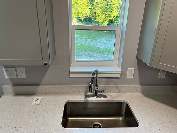 2nd image of 6900 Seaver Dr NW