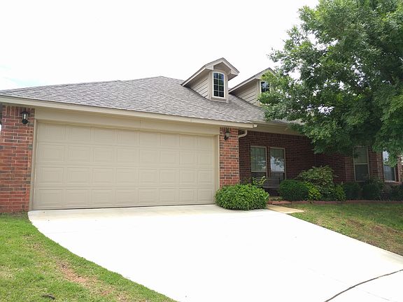 2nd image of 508 SW 121st Pl #0