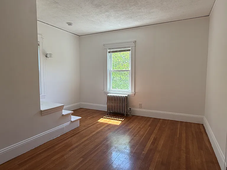 1639 Washington St — Photo 11