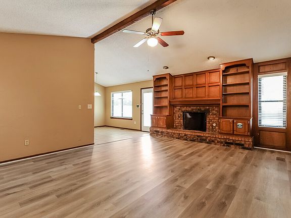 5th image of 1801 Morren Dr