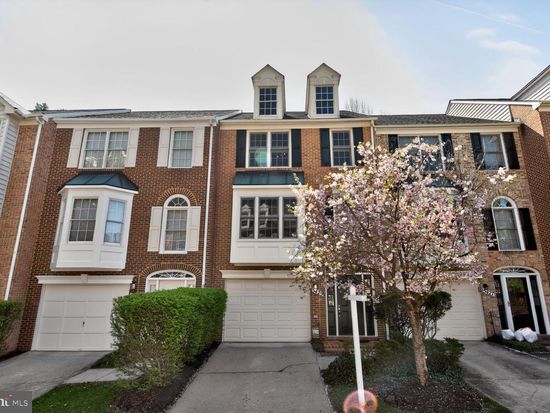 5429 Whitley Park Ter, Bethesda, MD 20814