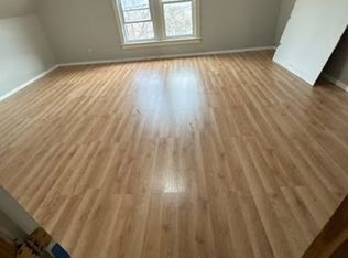 1957 S Congo Ave, Milwaukee, WI 53204