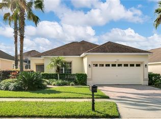 1111 N Hampton Dr, Davenport, FL 33837
