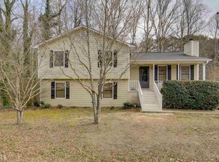 3191 Summer Wood Cir, Snellville, GA
