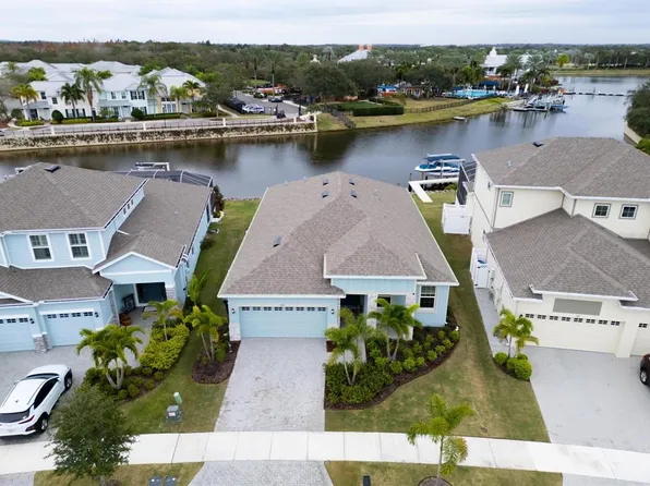 5413 Wishing Arch Dr, Apollo Beach, FL 33572