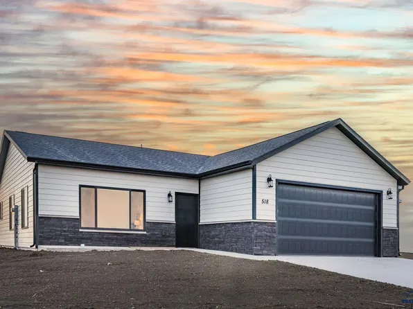518 Alpha Ave, Box Elder, SD 57719