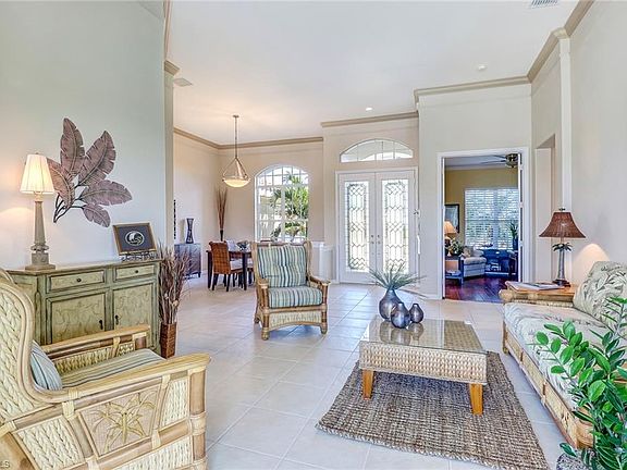 4th image of 24 Blue Hill Ct