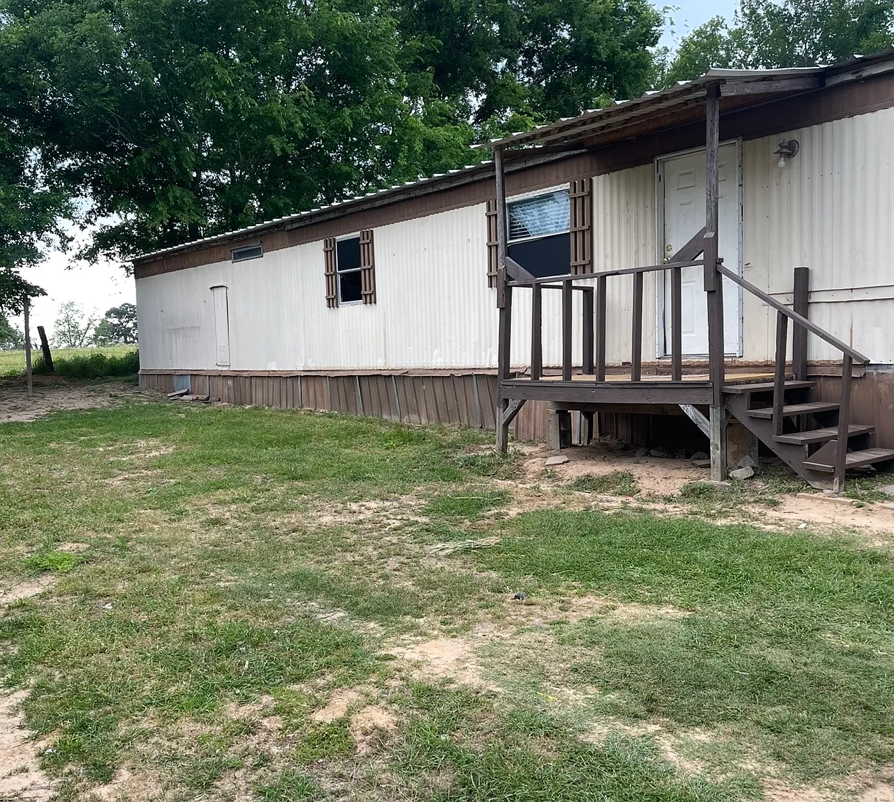 2 bed, 1000 sqft, $1,100 — Photo 1