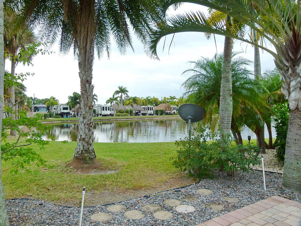 1st image of 502 SW 40th Cv #63