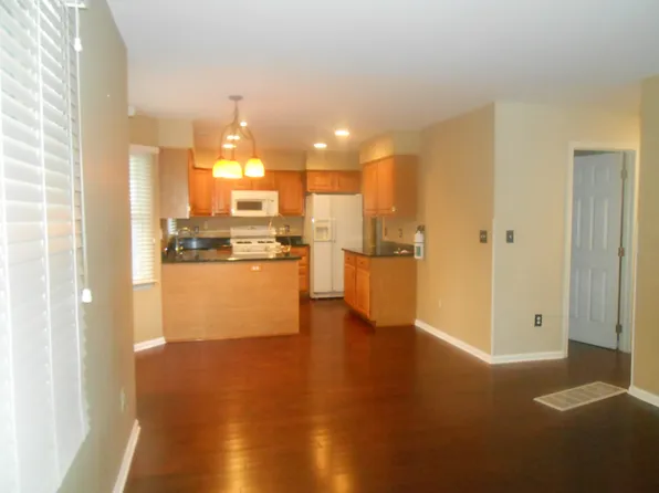 973 Barnacle Dr, Manahawkin, NJ 08050