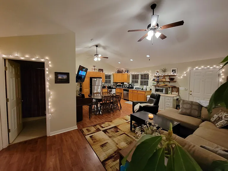 534 Cleveland Ave — Photo 5
