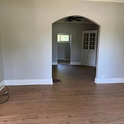 6764 Maplewood Ave — Photo 6