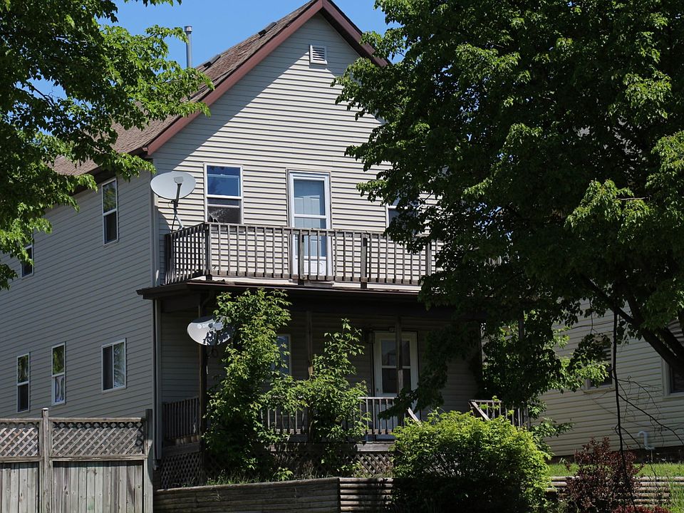 1st image of 1224 Saint Clair Ave