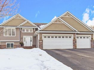 2472 River Bend Trl, Mayer, MN 55360