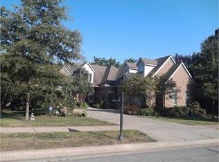 1205 Cape Cod Cir, Lexington, KY 40504
