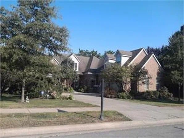 1205 Cape Cod Cir, Lexington, KY 40504