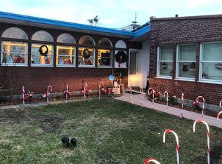 139-09 Beach Channel Dr, Rockaway Park, NY 11694