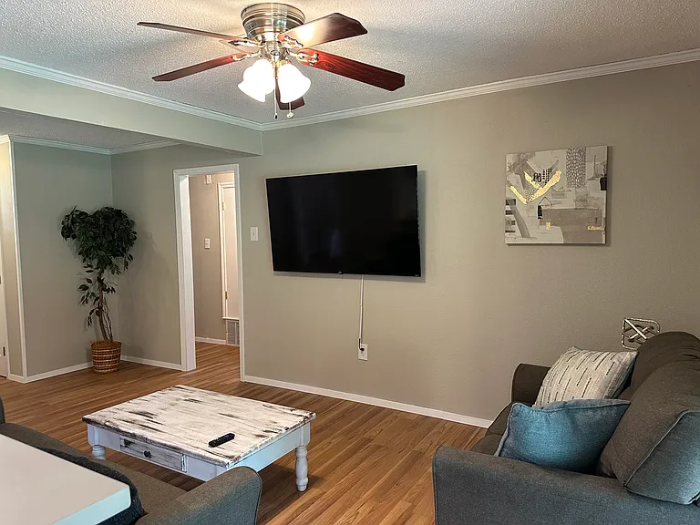 1607 Sagebrush Trl — Photo 40