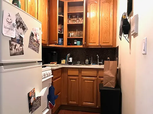 Rented by Oxford Property Group | media 12