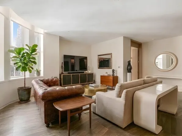 49 Chambers Street image 1 of 16