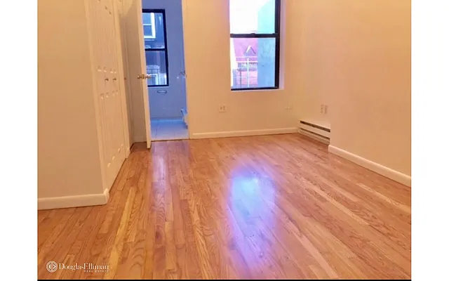 Rented by Douglas Elliman | media 30