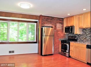 605 Broadwood Dr, Rockville, MD 20851