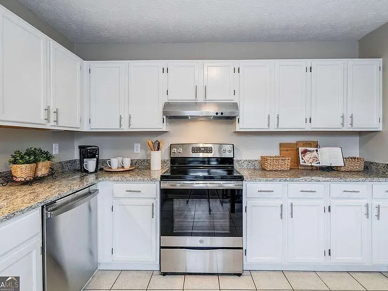 3225 Cape Cir — Photo 12