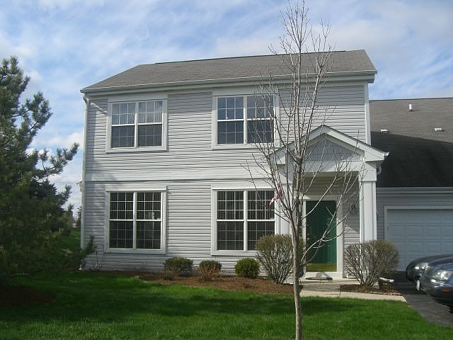 Beautiful End Unit Townhome