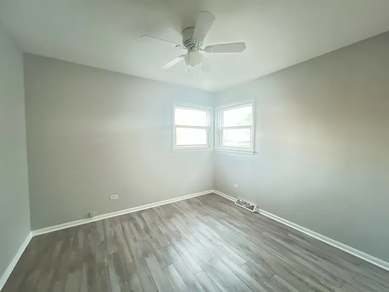 5645 N Central Ave #1E — Photo 10