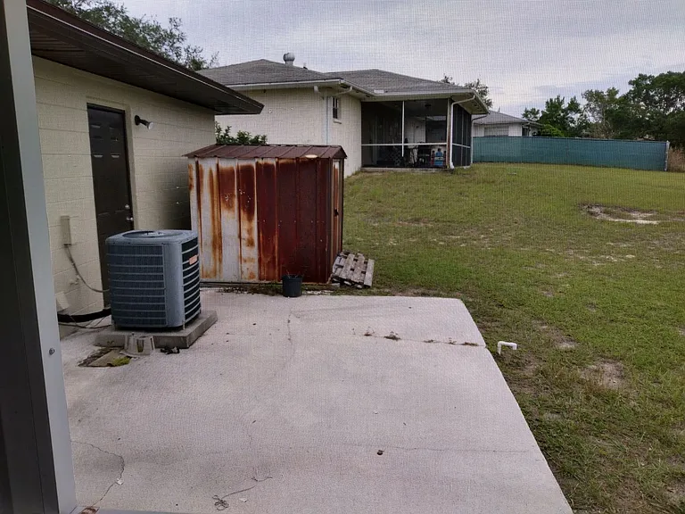 5076 Wellington Rd — Photo 24