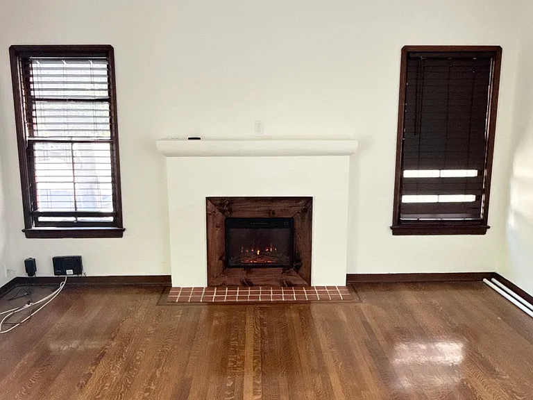 15 Loma Ave #17 — Photo 3