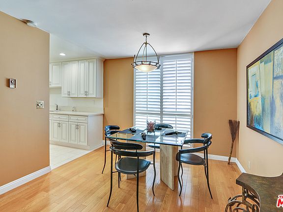 5th image of 5625 Windsor Way Unit 310