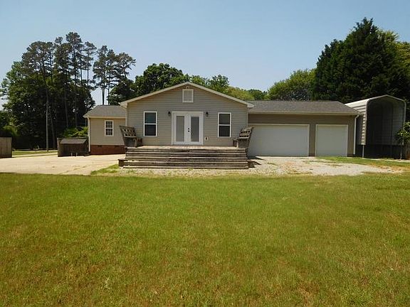 3rd image of 206 Hazeleen Ave
