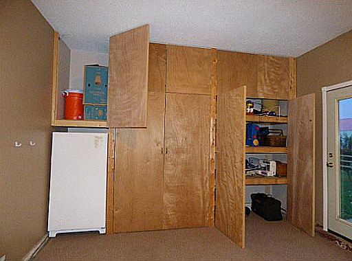 1st image of 2400 15th St SE