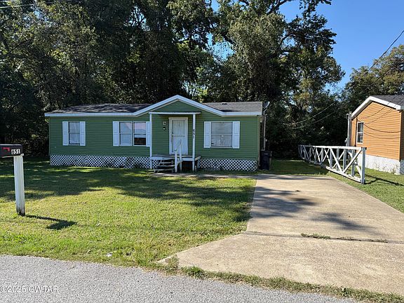 3rd image of 611 River St