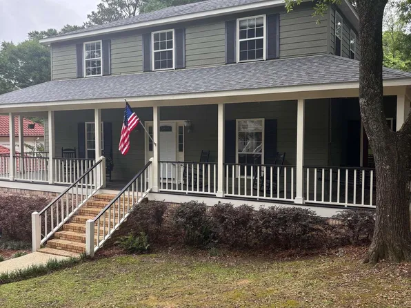 104 Echo Ln W, Fairhope, AL 36532