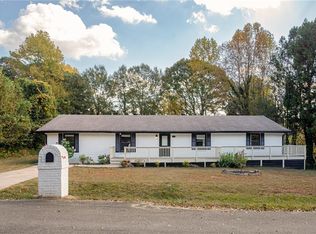 1950 Carla Dr, Cumming, GA 30028