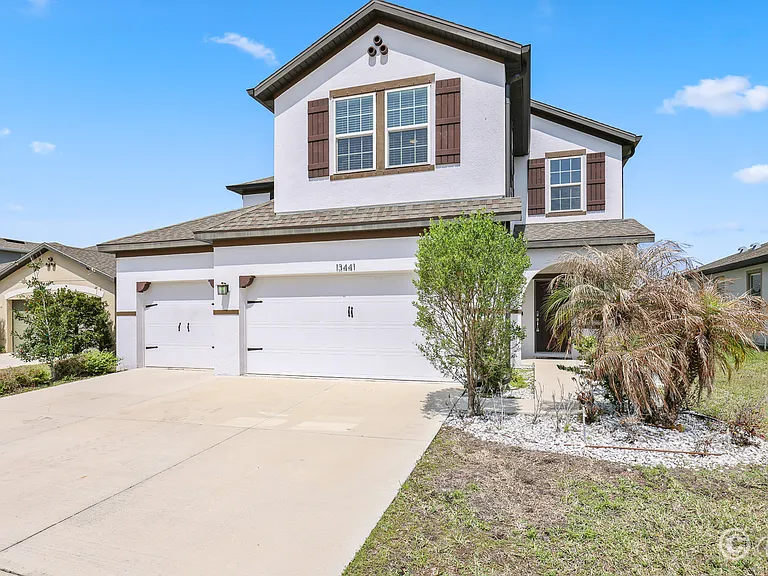 13441 Palmera Vista Dr — Photo 44