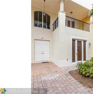 843 NE 16th Ter #10, Fort Lauderdale, FL, 33304