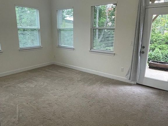 3rd image of 10415 Glenmere Creek Cir