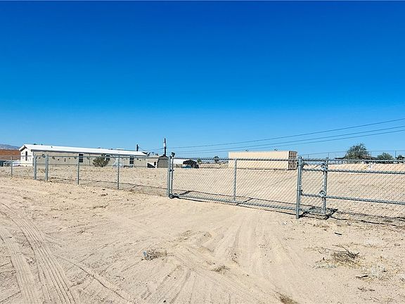 3rd image of 4611 E Tule Drive