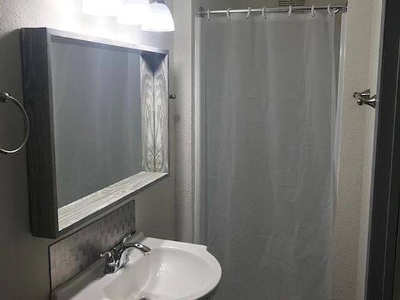 2nd image of 1960 33rd Ave #6B