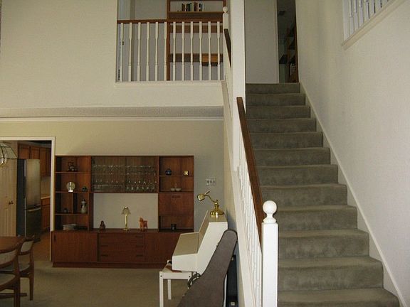 2nd image of 1809 Chatham Dr