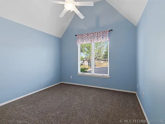 745 W Helena St #1 — Photo 18