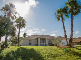 1135 NW 19th Pl, Cape Coral, FL 33993